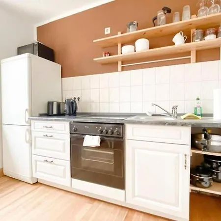 Schone Ferienwohnung Mit Blick Uber Stadtwald - Netflix, Wlan, Waschmaschine Leipzig